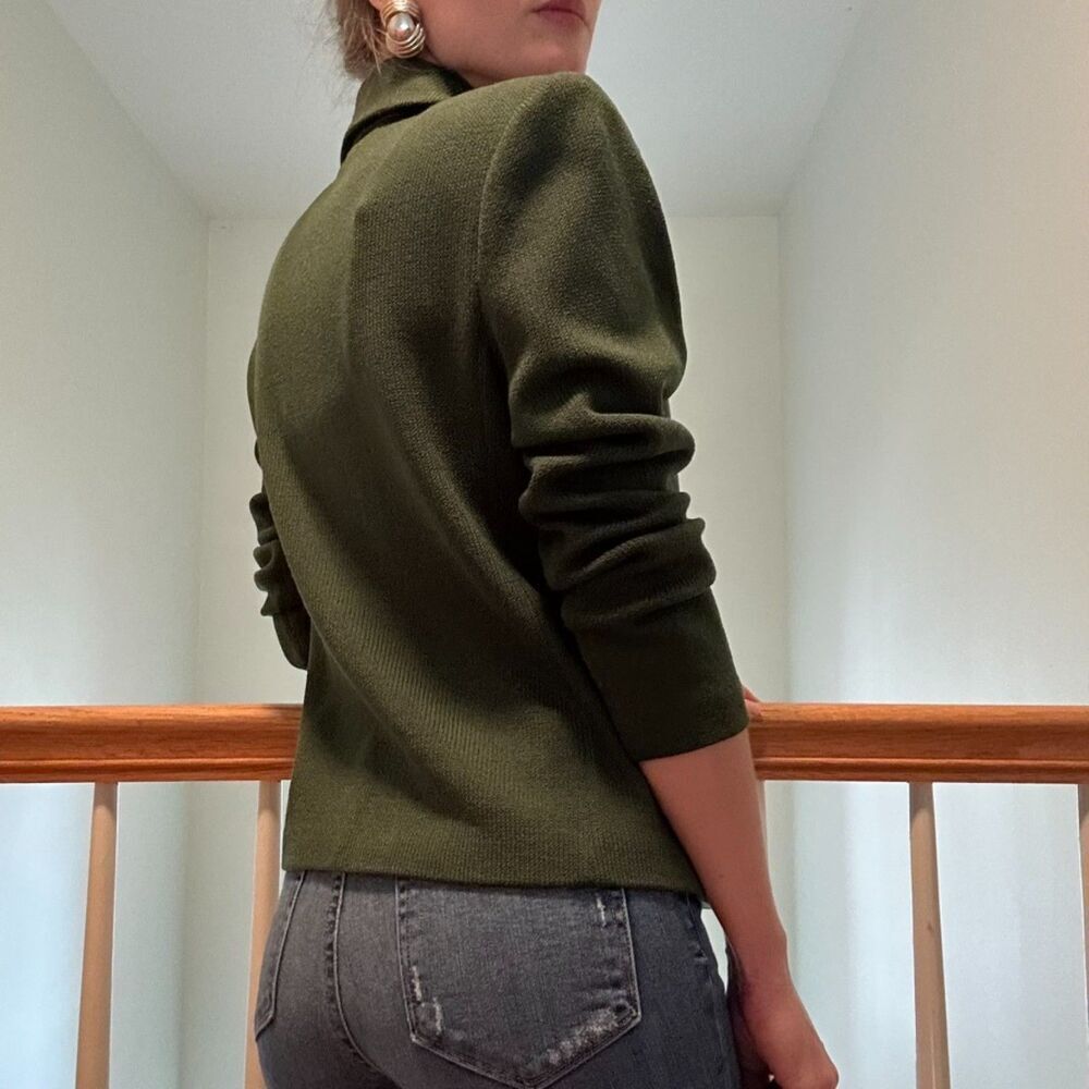 St. John Collection Green Zip Santana Knit Jacket Size 2 - Picture 2 of 15